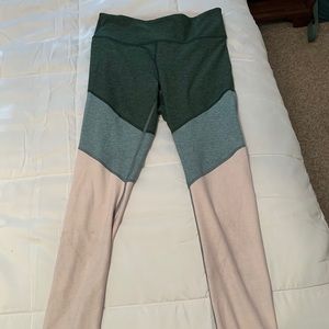 Outdoor voices spring leggings